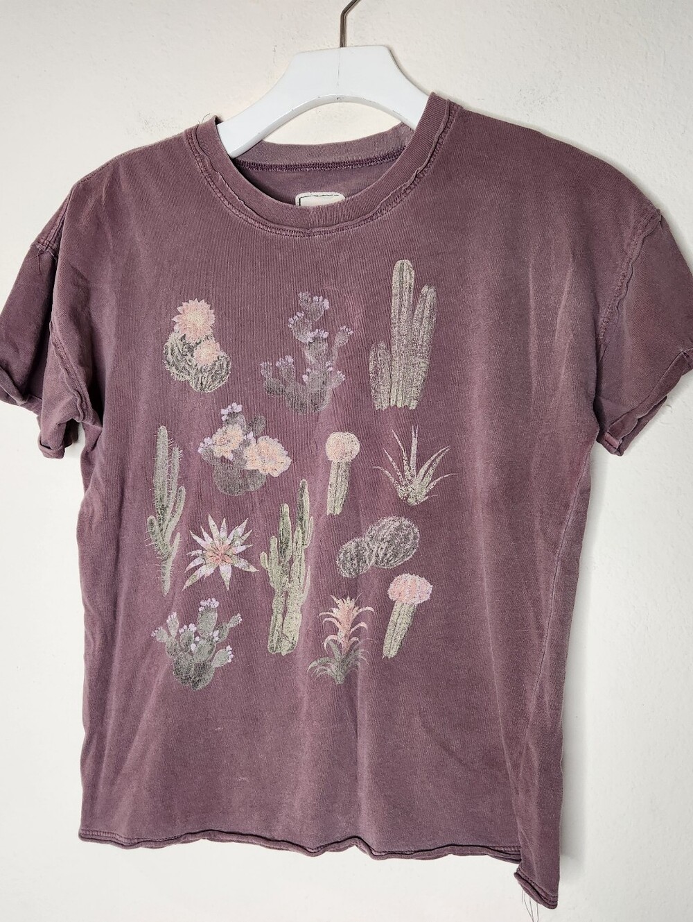 Modish Rebel Girls Medium Pink Cactus Short Sleeve Shirt Distressed Buckle